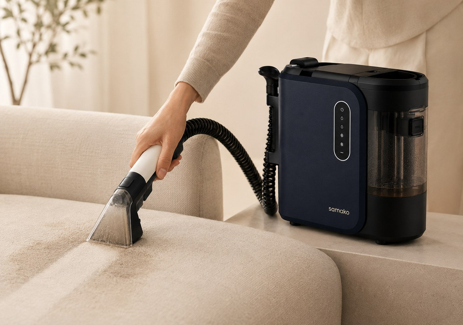 Cleaning a sofa with a Samako extraction cleaner